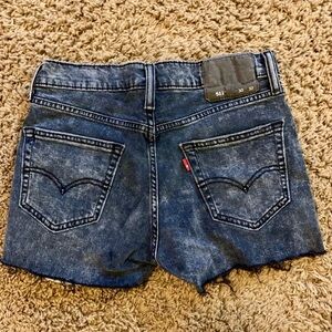 Vtg Levi’s 511 Cut off Daisy Dukes Mom shorts